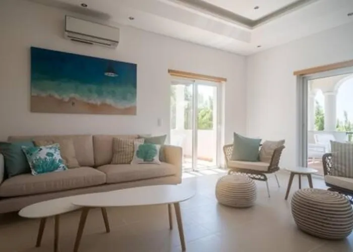 ヴィラ Crest 5 - 8 Pax Golf & Swimming Pool